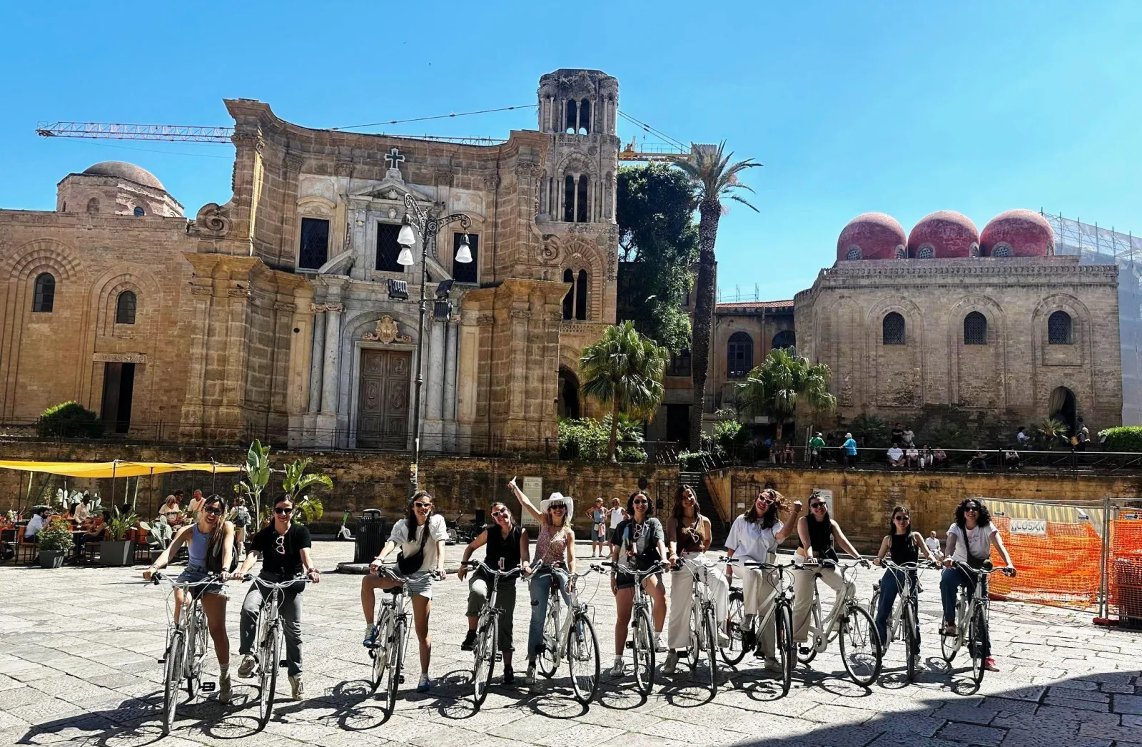 Guided Bike Tour of Palermo with Street Food